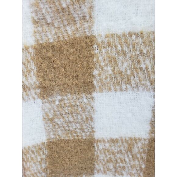 Magaschoni Home Throw Blanket 50"x60" Fringed Faux Mohair Plaid Brown & White - Picture 6 of 7